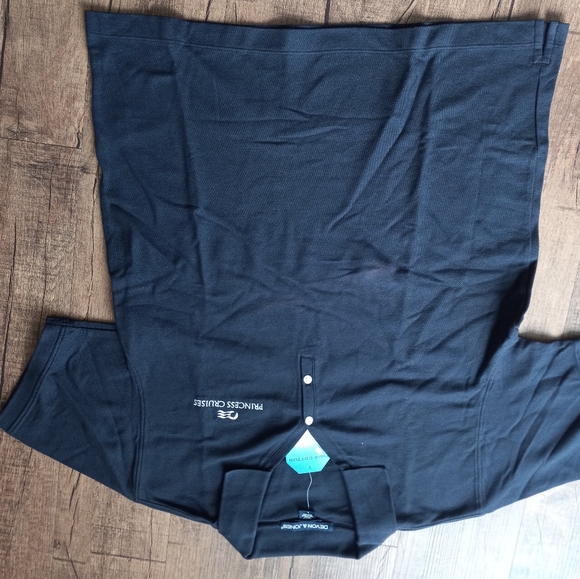 Collar Women's  Princess Cruises Top - Picture 6 of 6